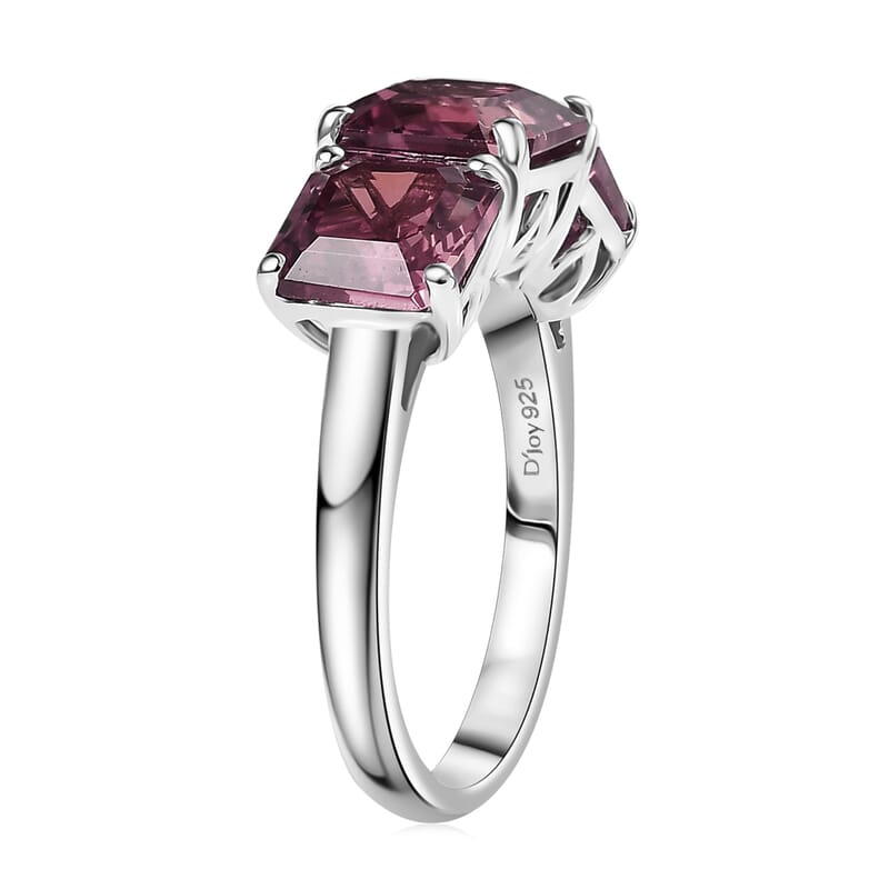 D'Joy Asscher Cut Lab Grown Alexandrite 6.10 ctw Ring in Rhodium Over Sterling Silver (Size 10.5)