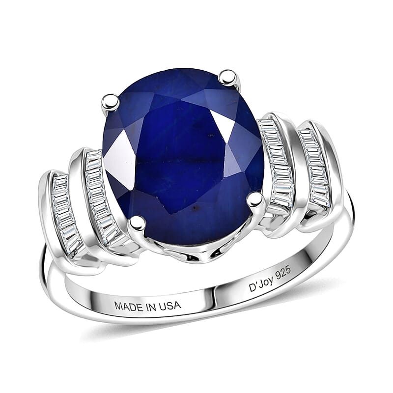 D'Joy Kanchanaburi Blue Sapphire (DF) and Moissanite 6.30 ctw Classic Ring in Rhodium Over Sterling Silver (Size 6.0)
