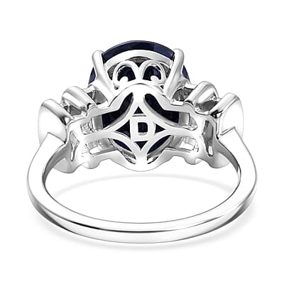 D'Joy Kanchanaburi Blue Sapphire (DF) and Moissanite 6.30 ctw Classic Ring in Rhodium Over Sterling Silver (Size 6.0)