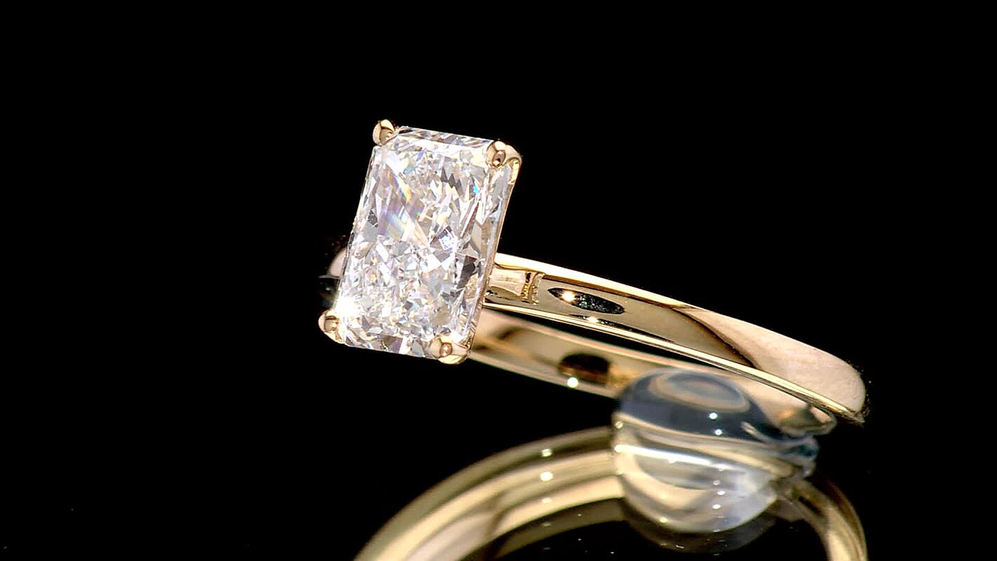 IGI Certified Radiant Cut Luxuriant Lab Grown Diamond G VS 1.50 ctw Ring in 10K Yellow Gold