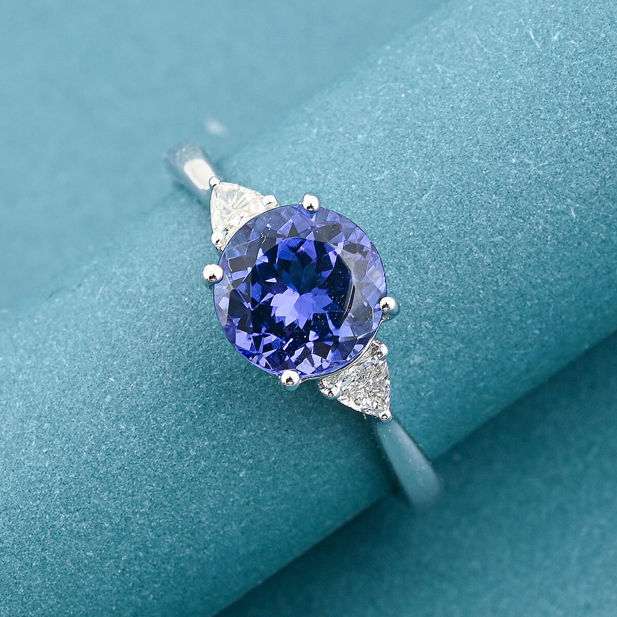 Certified & Appraised Rhapsody AAAA Tanzanite and E-F VS Diamond 2.30 ctw Ring in 950 Platinum (Size 6.0) 4.29 Grams image number 1