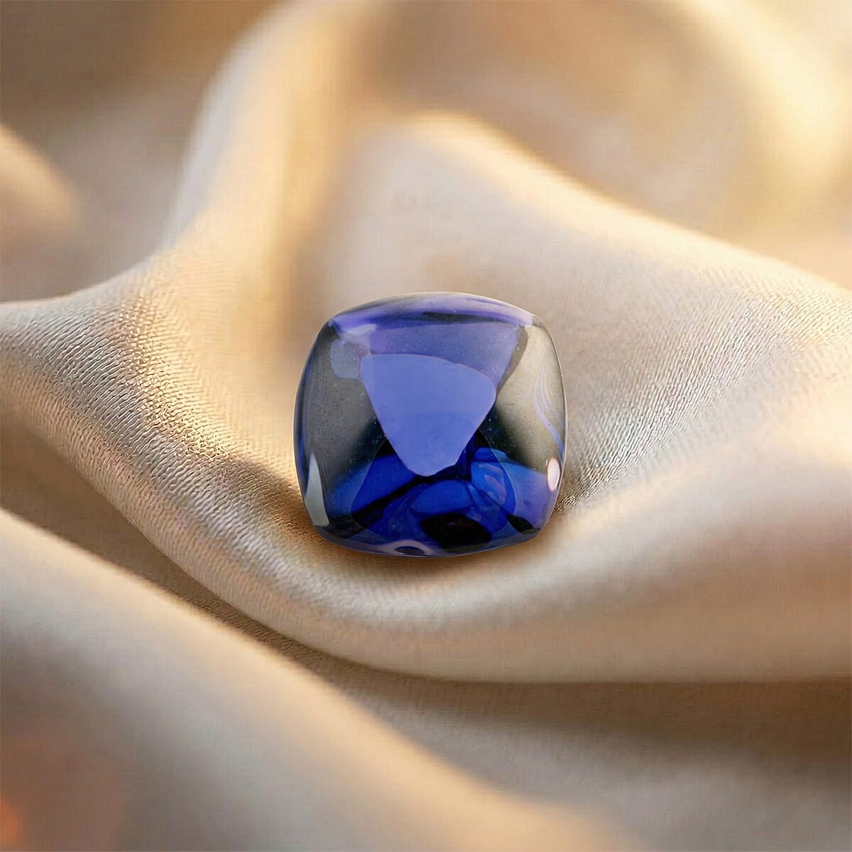 AAAA Sugar Loaf Tanzanite (Cush Free Size) 6.00 ctw image number 1