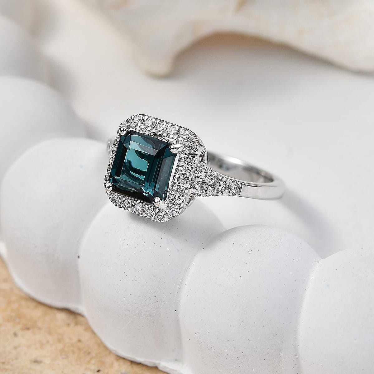 Luxoro 10K White Gold AAA Monte Belo Indicolite, Diamond (I2) (0.34 cts) Ring (Size 6.5) 2.10 ctw image number 1