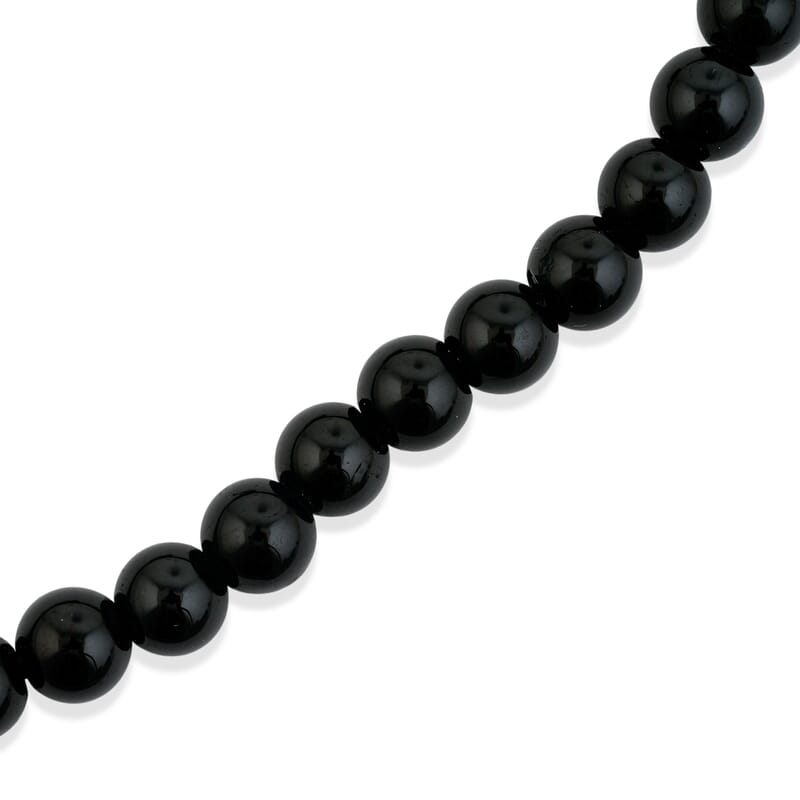 GCS Round Australian Black Tourmaline Beaded Strand (16 Inches) 158.00 ctw