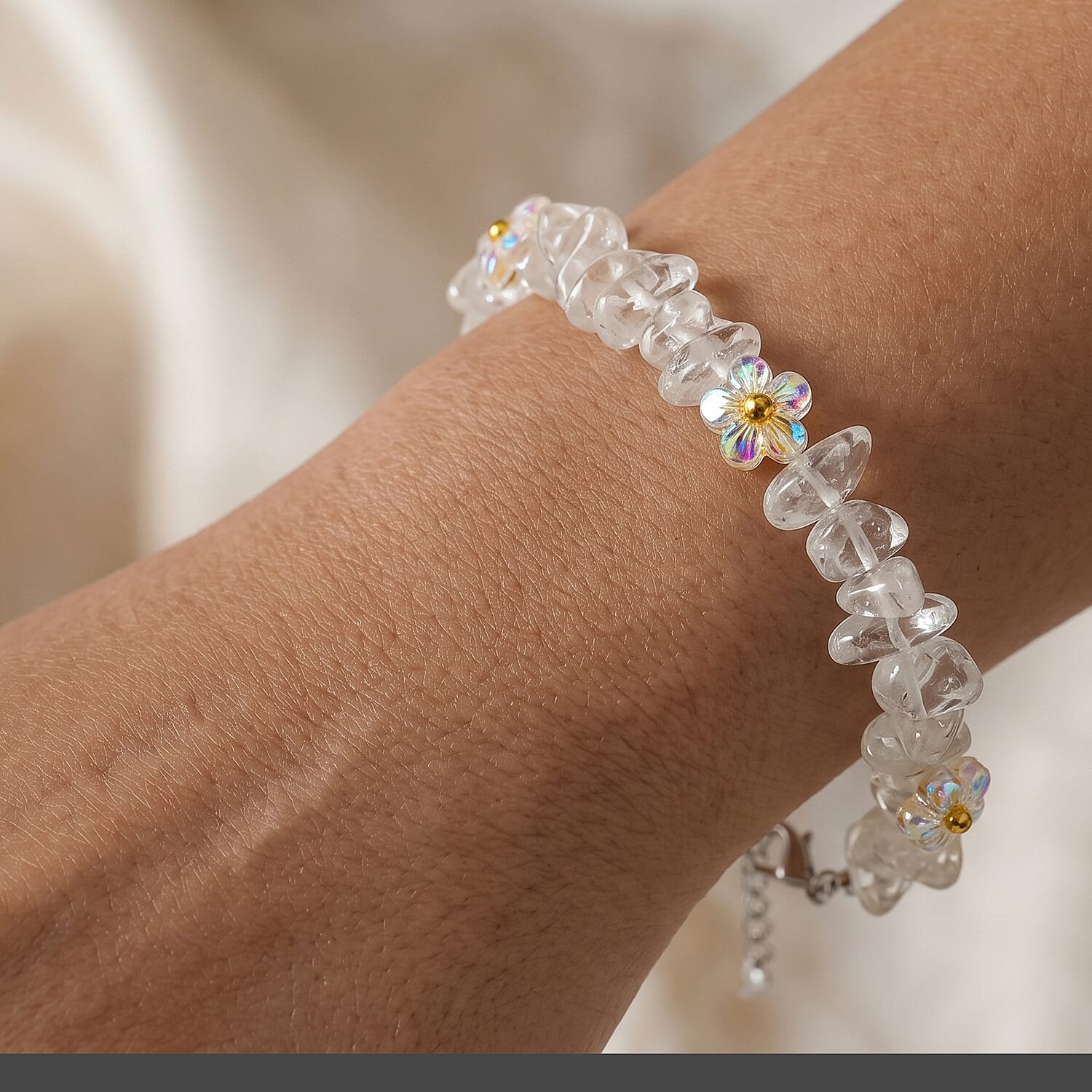 White Crystal Quartz and Resin 25.00 ctw Beaded Bracelet in Dualtone (7-9In)