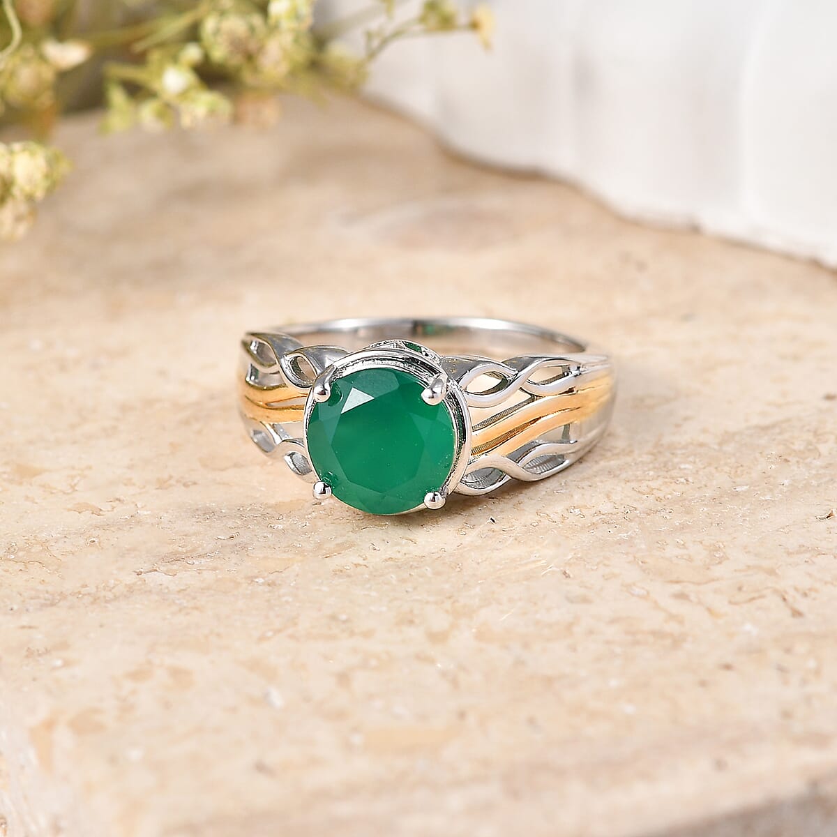 EverTrue Verde Onyx 1.80 ctw Solitaire Forest Vine Ring in 18K YG Plated and Platinum Bond (Size 10.0) image number 1