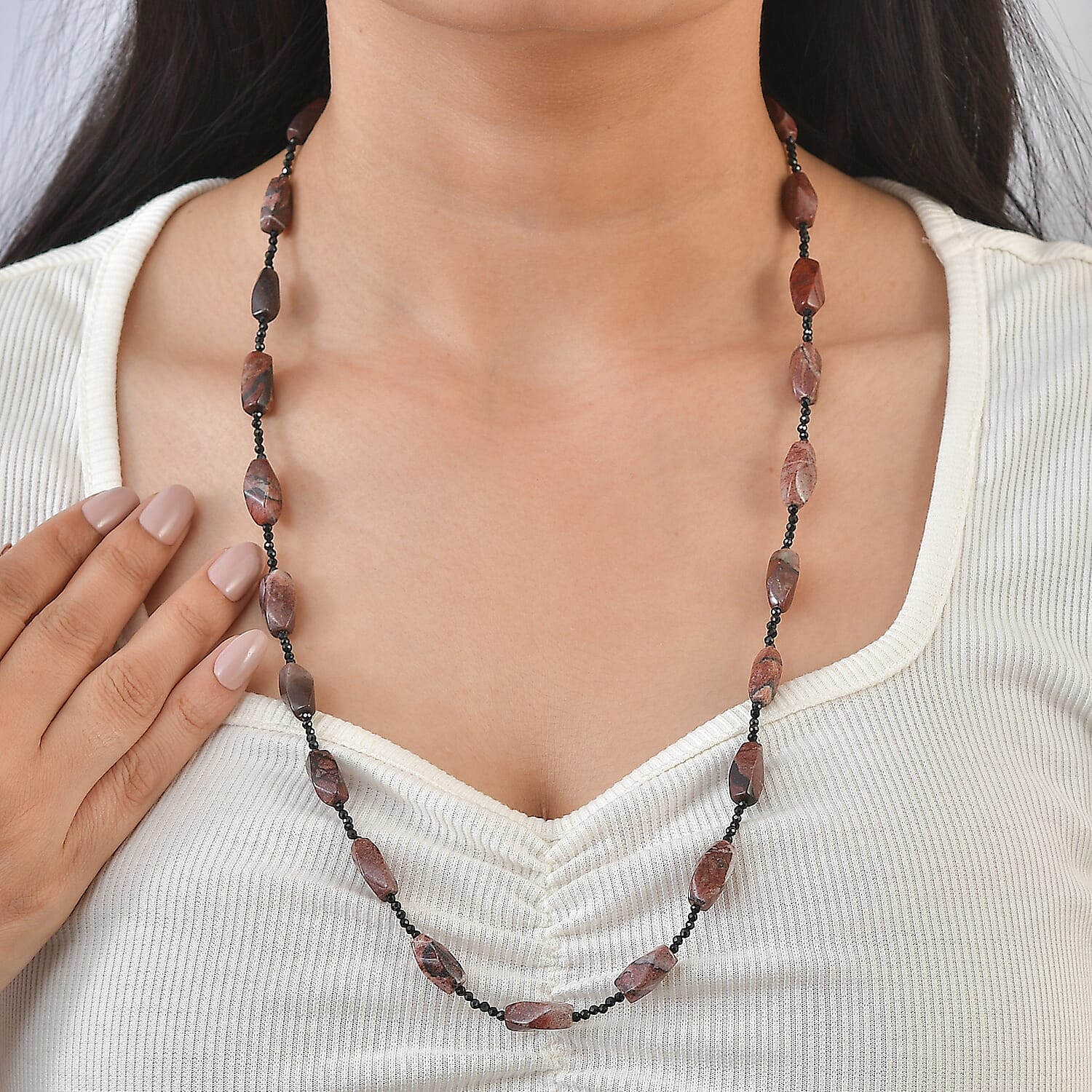 Poppy Jasper and Thai Black Spinel 185.00 ctw Beaded Necklace (26 Inches)