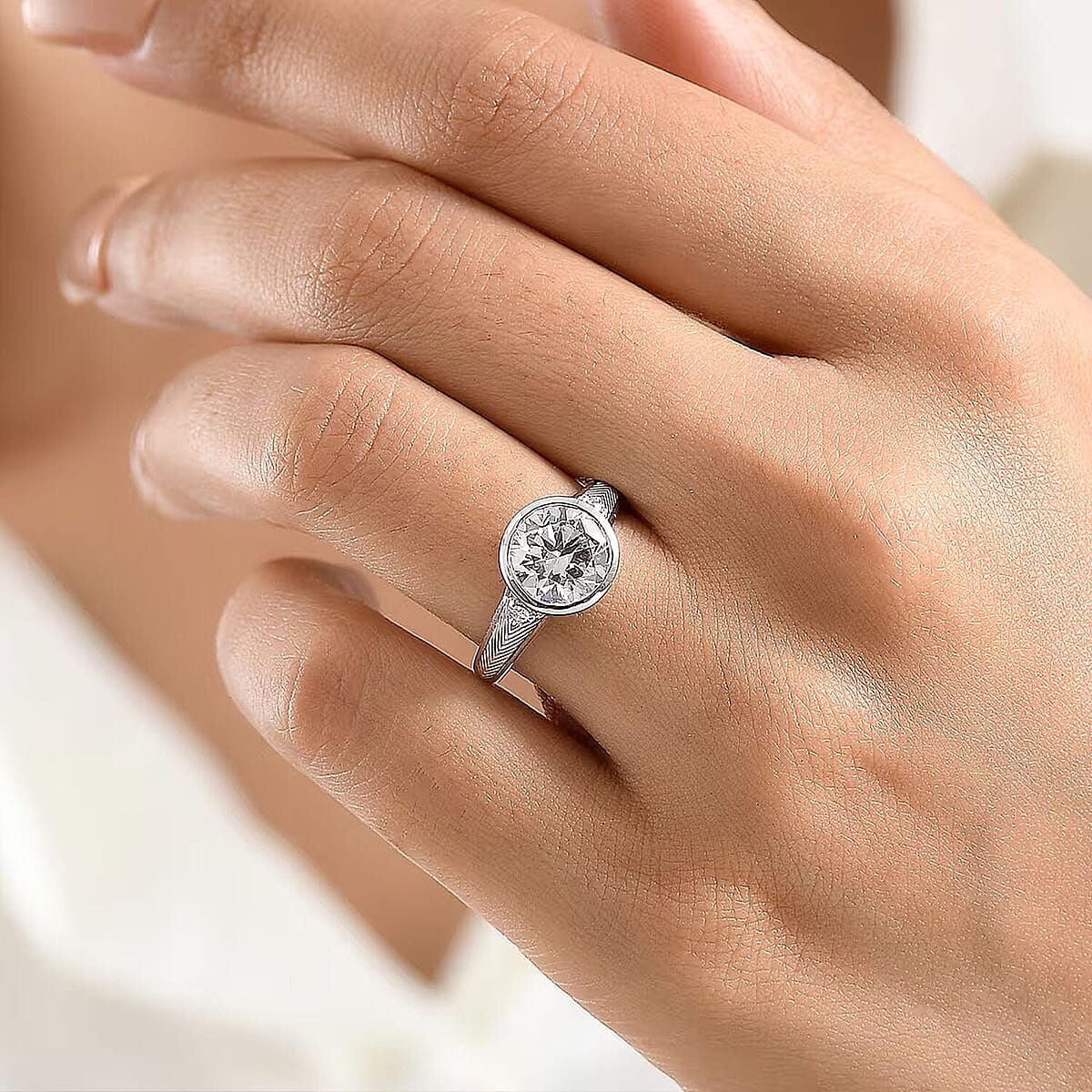 Luxuriant Lab Grown Diamond G-H SI 3.10 ctw Ring in Rhodium Over Sterling Silver (Size 9.0) image number 1
