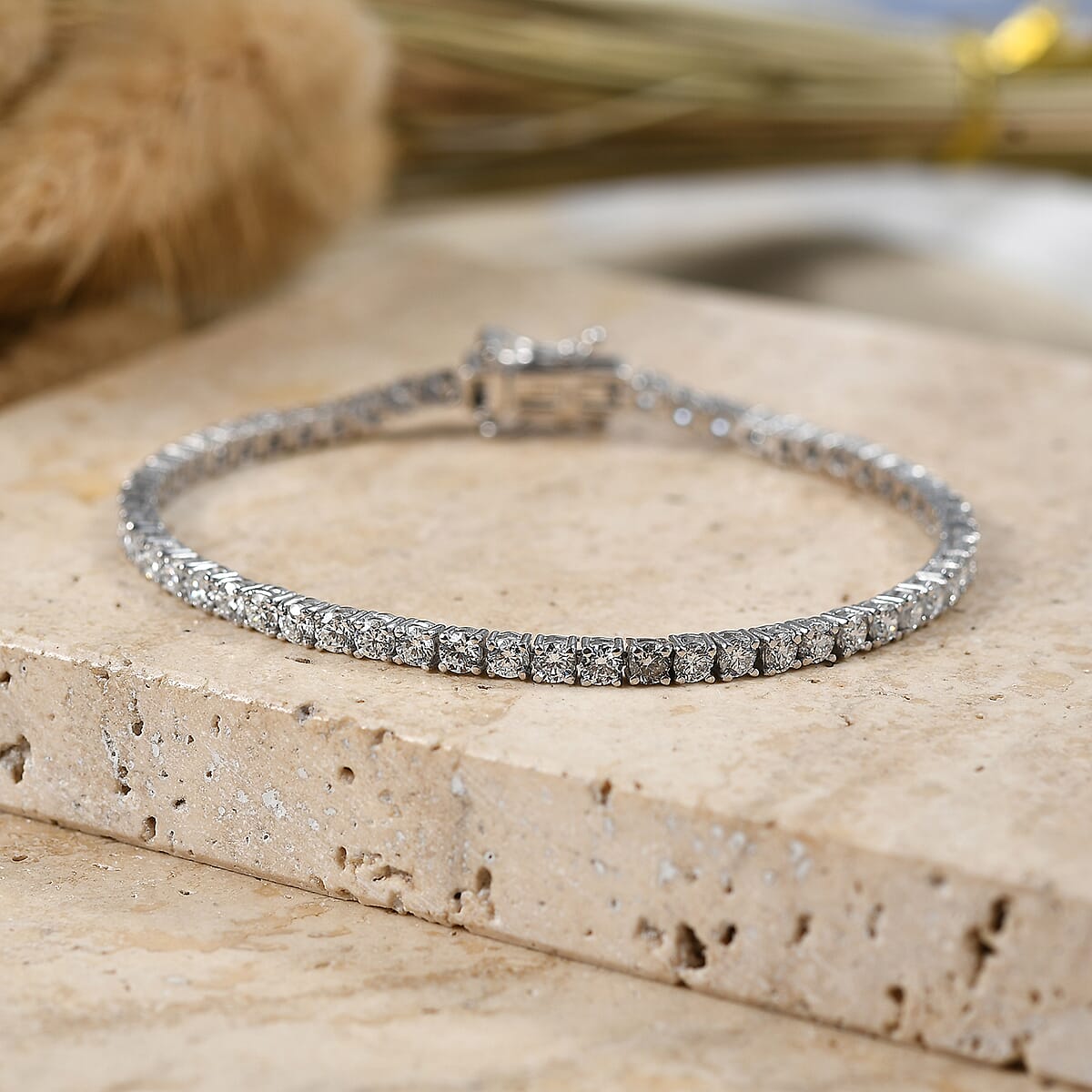 Luxuriant Lab Grown Diamond G&nbsp;VS 3.50 ctw Tennis Bracelet in Rhodium Over Sterling Silver (6.50 In) image number 1