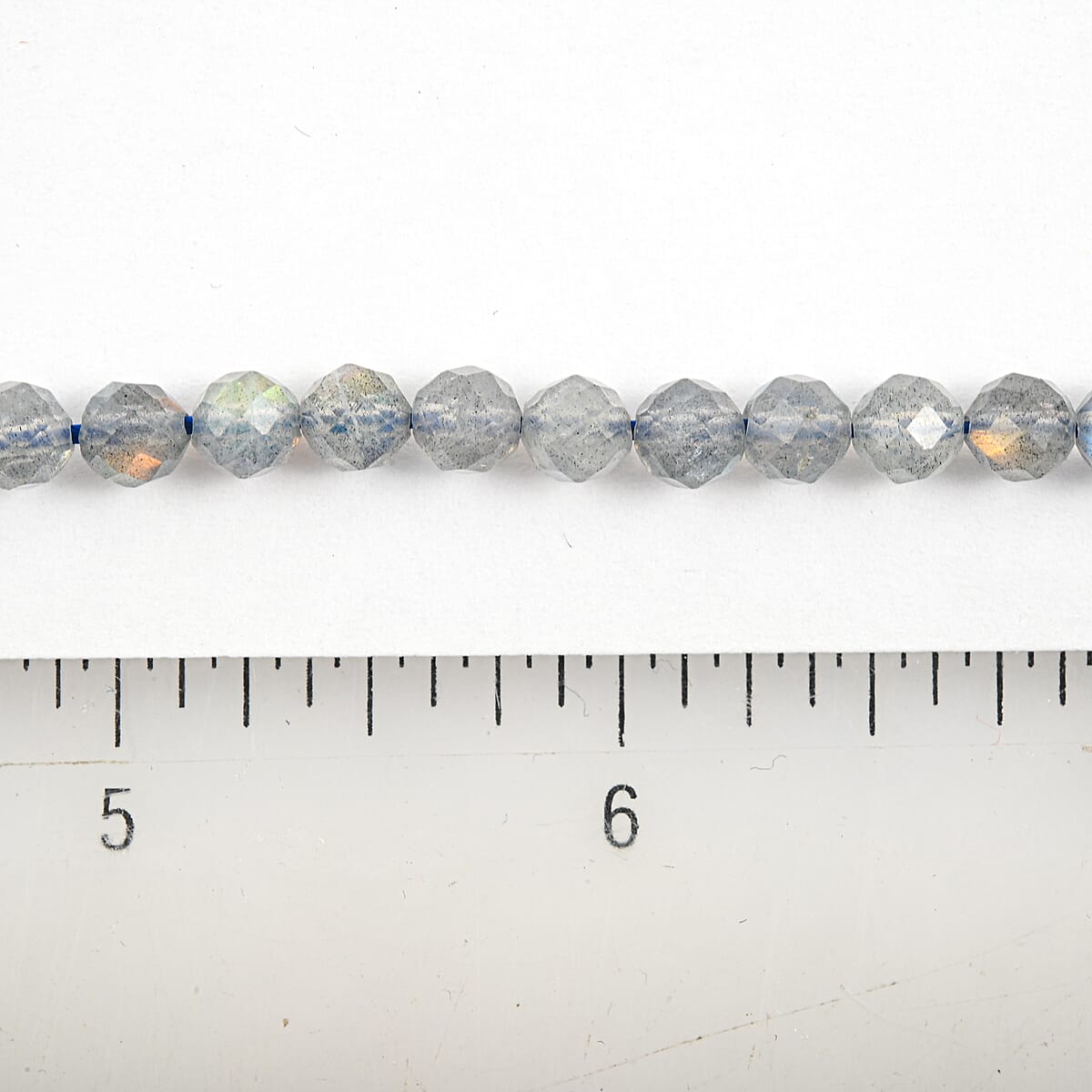 GCS 5mm Faceted Round Labradorite Beaded Strand (15 Inches) 69.75 ctw image number 1