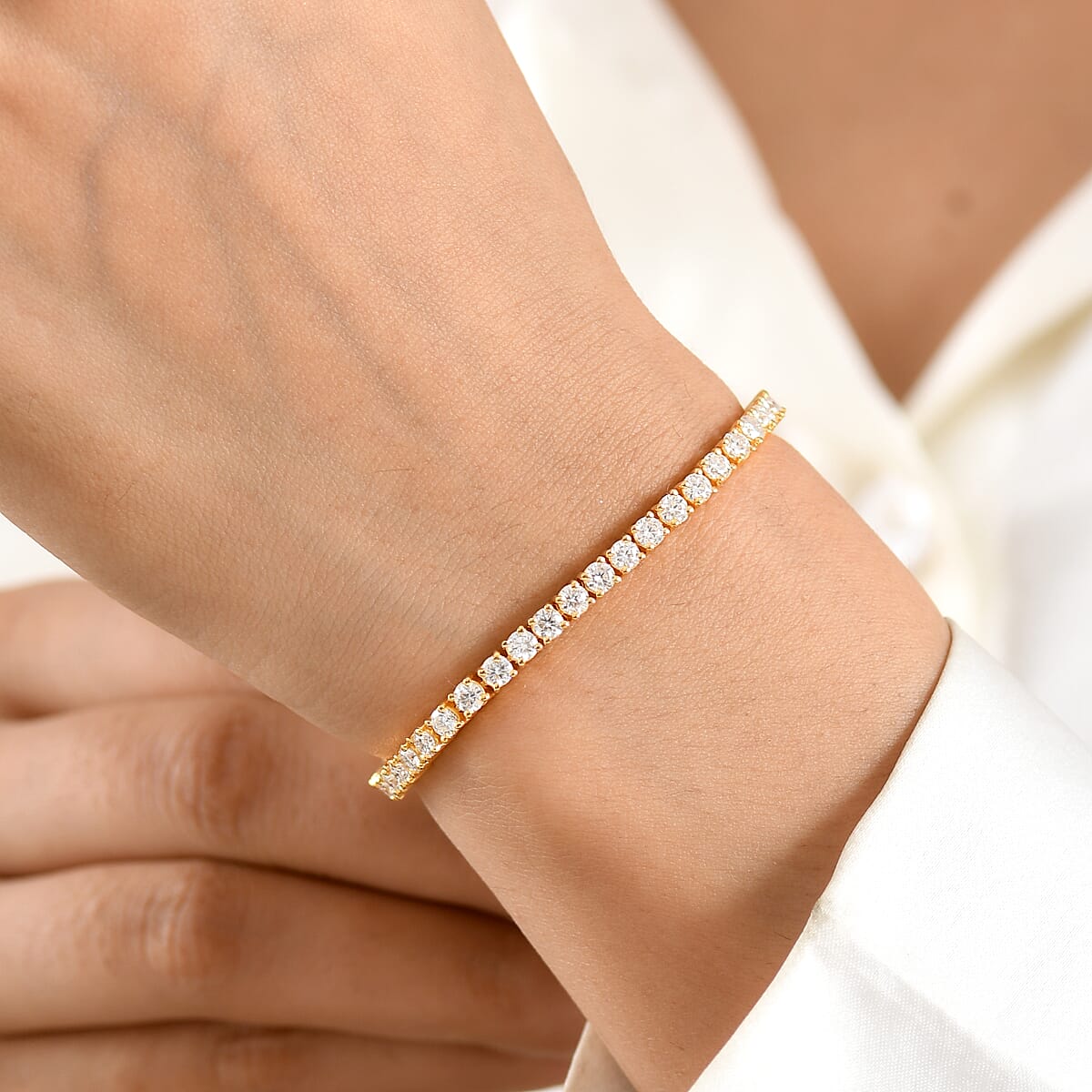 EverTrue Moissanite 5.30 ctw Tennis Bracelet in 18K YG Plated (7.25 In) image number 2