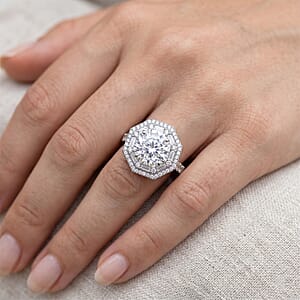 D'Joy Portuguese Cut 161 Facets Moissanite 5.30 ctw Ring in Rhodium Over Sterling Silver (Size 10.0)