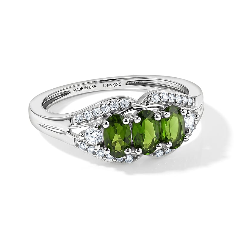 D'Joy Chrome Diopside and White Zircon 1.00 ctw Ring in Rhodium Over Sterling Silver (Size 6.0)