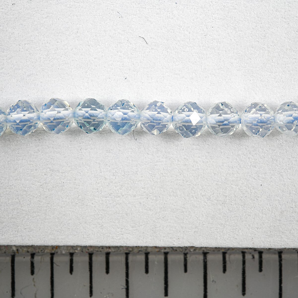 GCS Hyalite Opal Round Beaded Strand (12.5 Inches) 16.90 ctw image number 1
