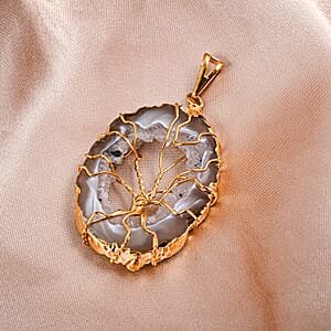 Light Texture Quartz Geode Pendant without Chain in Goldtone 63.00 ctw