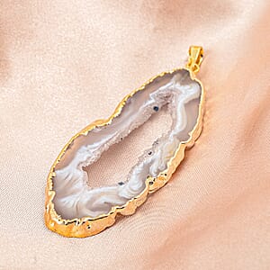 Rose Texture Quartz 42.00 ctw Geode Pendant without Chain in Goldtone