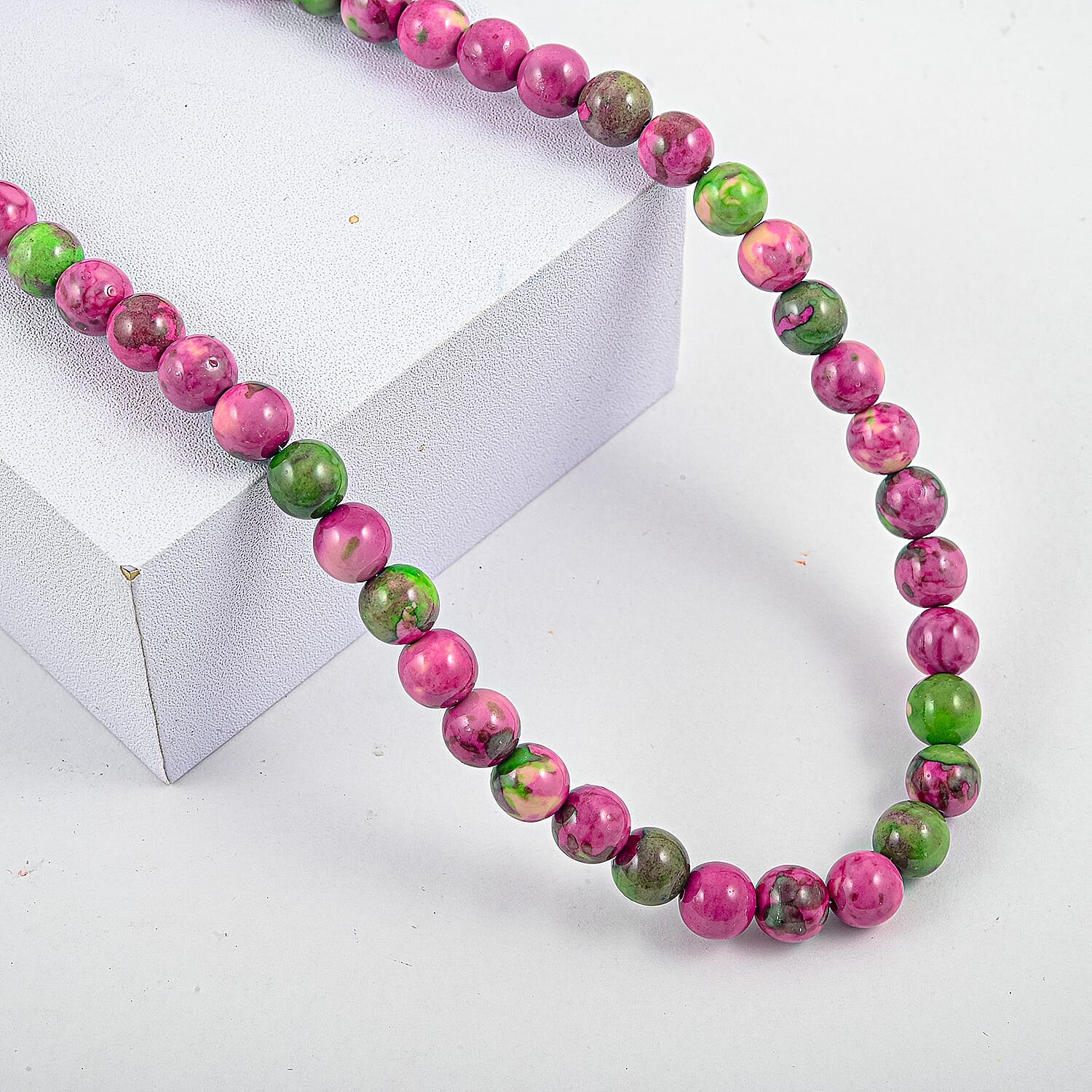 Watermelon Agate 150.00 ctw Beaded Necklace in Silvertone (18 Inches)