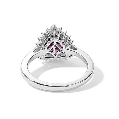 AAA Radiant Ember Garnet and Luxuriant Lab Grown Diamond G-H SI 2.75 ctw Royal Starburst Ring in 10K White Gold (Size  7.0)