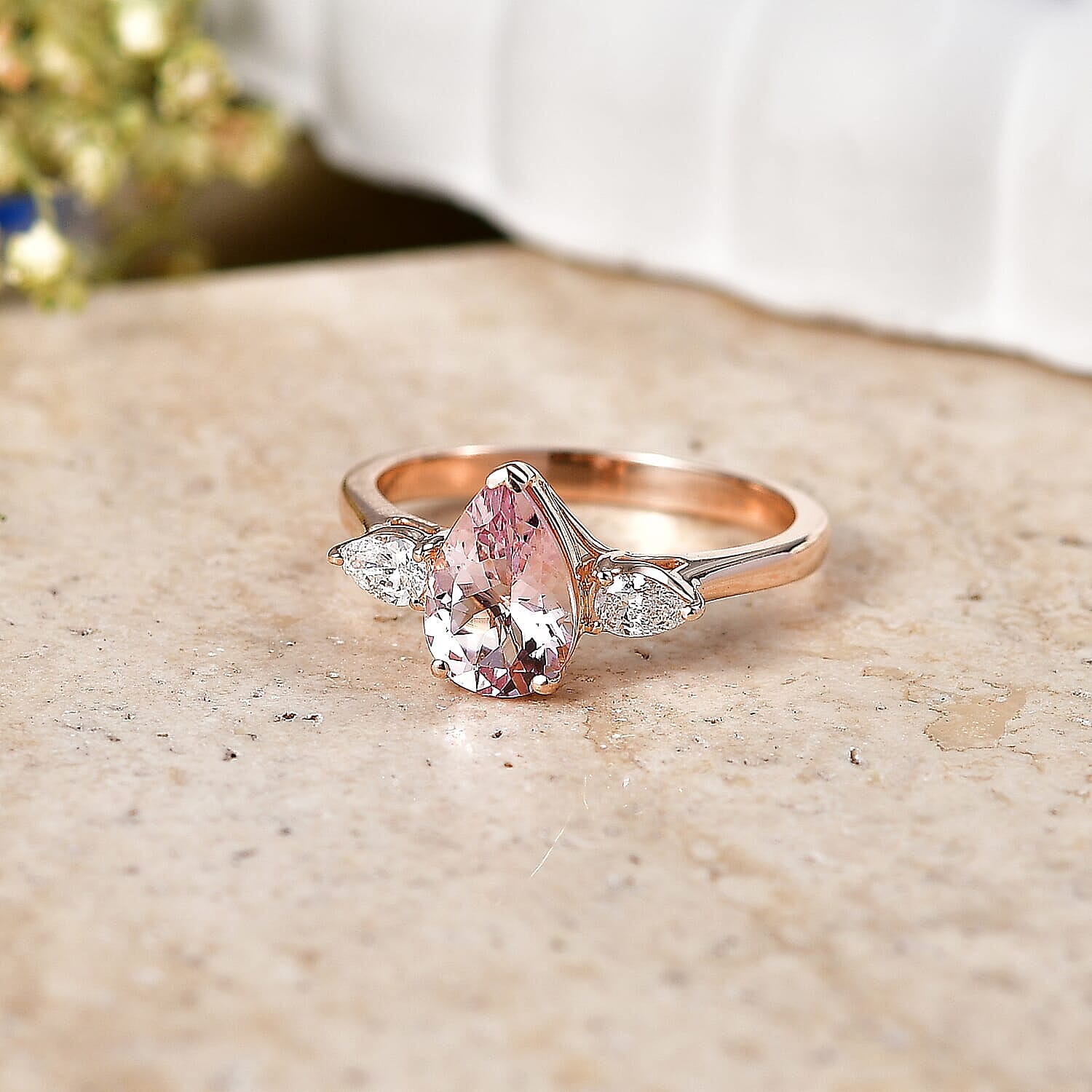 Certified & Appraised AAA Pink Morganite and Luxuriant Lab Grown Diamond G-H SI 1.30 ctw Ring in 10K Rose Gold (Size  6.0)