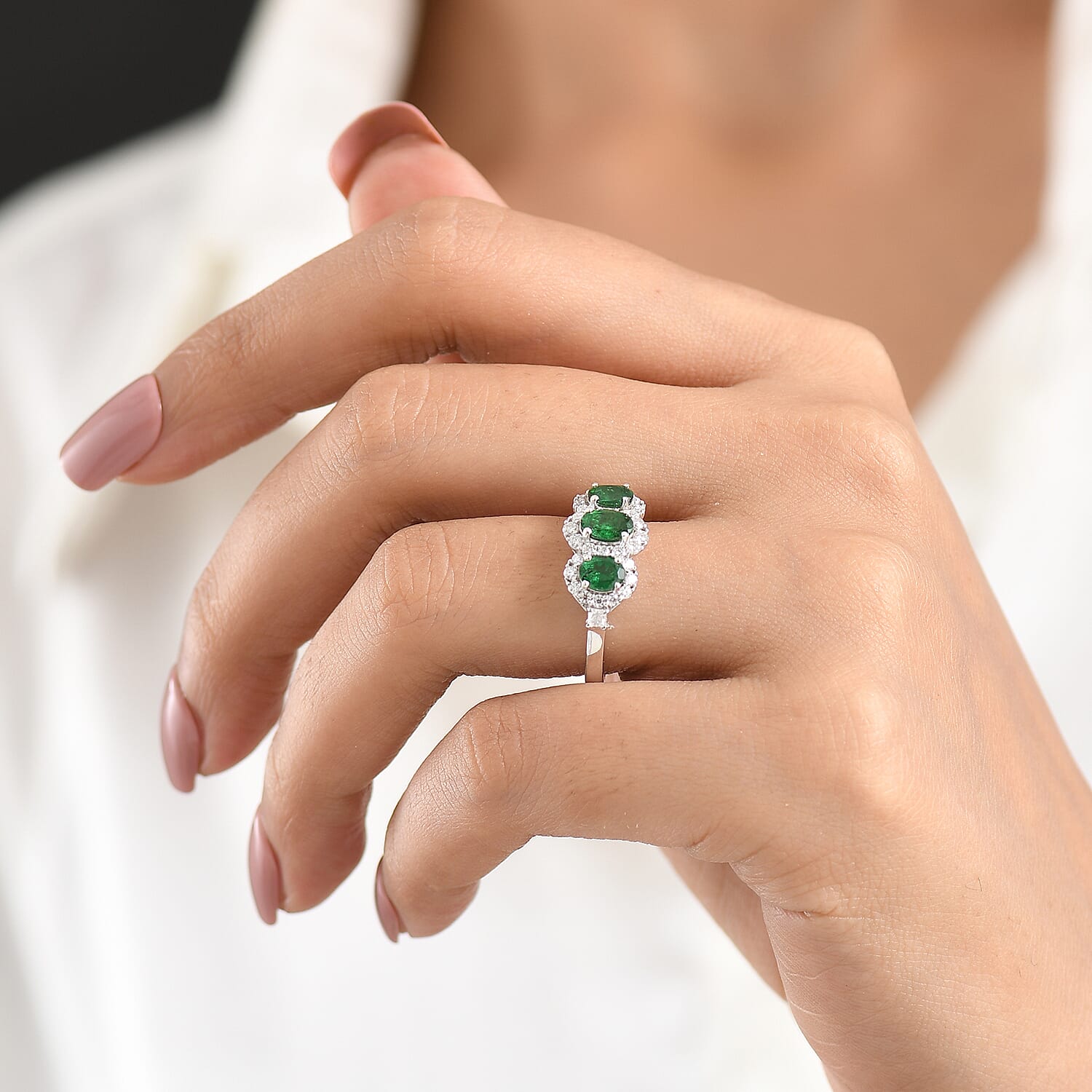 Certified & Appraised Premium Tsavorite Garnet and Moissanite 1.94 ctw Ring in Rhodium Over Sterling Silver (Size 10.0)