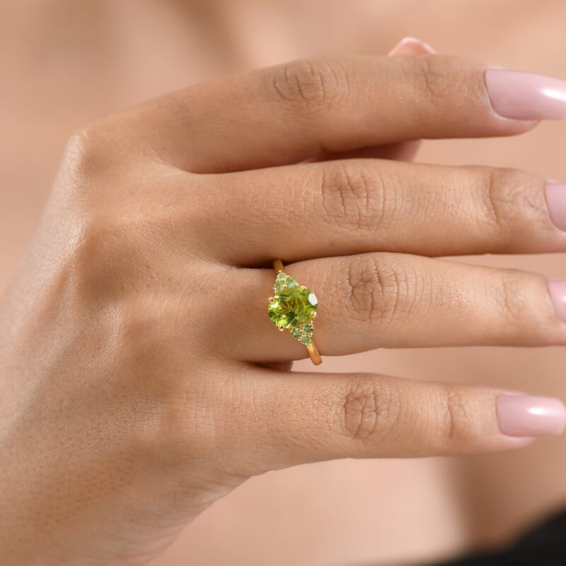 EverTrue Premium Hebei Peridot and Tsavorite Garnet 2.30 ctw Citrus Bloom Ring in 18K YG Plated (Size 8.0)