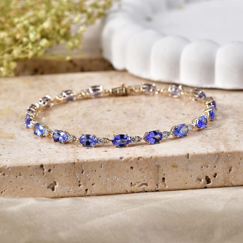 Premium Tanzanite and Luxuriant Lab Grown Diamond E-F VS 8.60 ctw Twilight Sparkle Bracelet in 10K Yellow Gold (7.25 In)