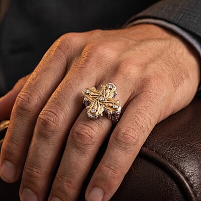 Passport to Israel Luxuriant Lab Grown Diamond G-H SI 0.15 ctw Men's Ring in 18K Vermeil Yellow Gold and Rhodium Over Sterling Silver (Size 9.0)