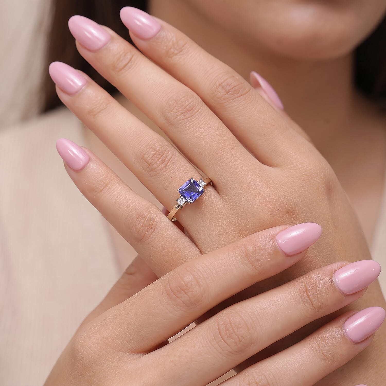 Premium Tanzanite and Luxuriant Lab Grown Diamond E-F VS 1.80 ctw Royal Blue Ring in 10K Yellow Gold (Size  10.0)