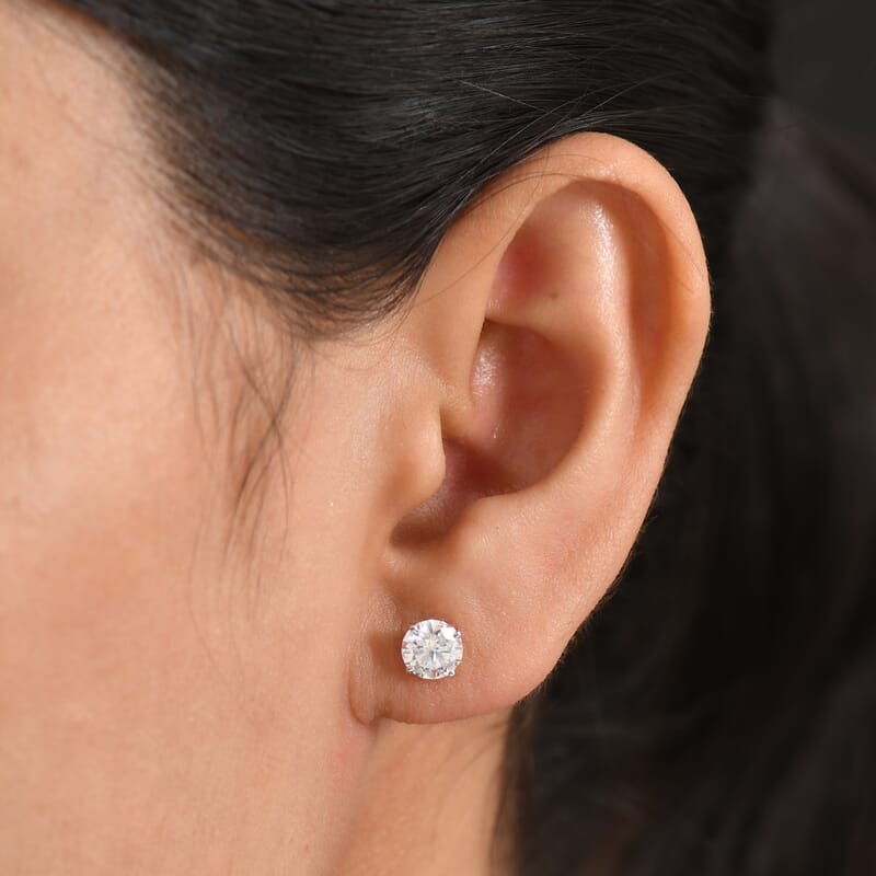 Certified Moissanite D-E VVS1-VVS2 1.10 ctw Timeless Sparkle Studs Earrings in 10K White Gold