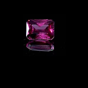 AAAA Usambara Color Change Garnet (Oct 7x5 mm) 1.00 ctw