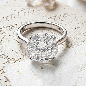 D'Joy Moissanite 10.30 ctw Solitaire Ring in Rhodium Over Sterling Silver (Size 10.0)