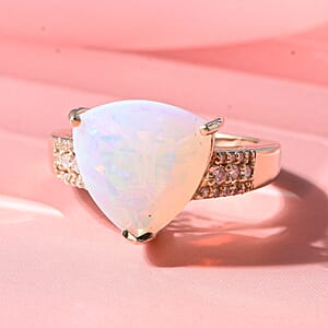 Luxoro AAA Ethiopian Welo Opal and Diamond I2 5.70 ctw Trillion Glow Ring in 10K Yellow Gold (Size  6.0)