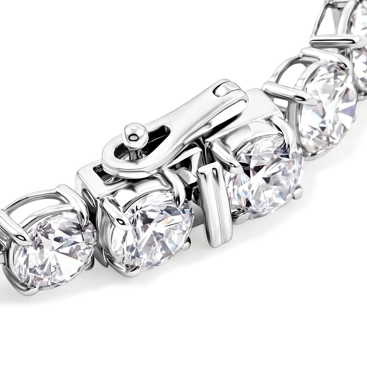 Luxuriant Lab Grown Diamond SI 18.15 ctw Tennis Bracelet in Sterling Silver (7.50 In) image number 4