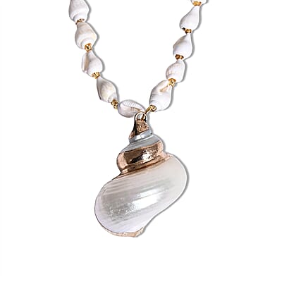 Shell Pendant Necklace in Goldtone with Adjustable ION Plated YG Stainless Steel Chain