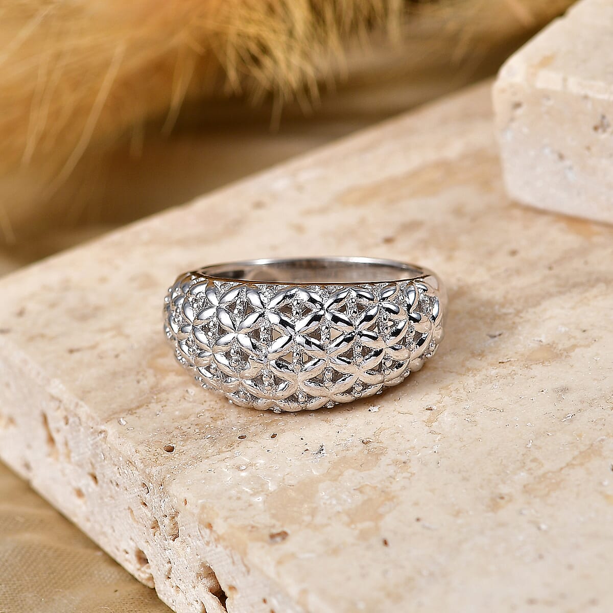 D'Joy Rhodium Over Sterling Silver Honeycomb Ring (Size 10.0) (4.40 g) image number 1