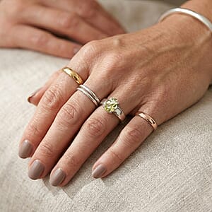 D'Joy Green Gold Quartz 1.20 ctw Ring in Rhodium Over Sterling Silver (Size 9.0)