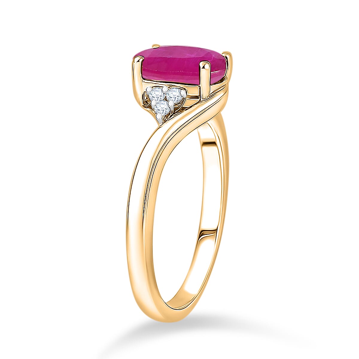 AAAA Mozambique Ruby and Diamond 2.70 ctw Ring in 18K Vermeil Yellow Gold Over Sterling Silver (Size 5.5) image number 3