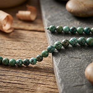 GCS Round Green Jasper Beaded Strand (16 Inches) 103.40 ctw