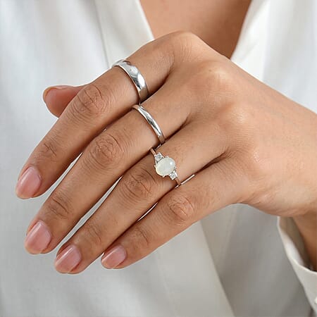 White Moonstone / 6 - Product card gallery slide 3 (10290950766905)
