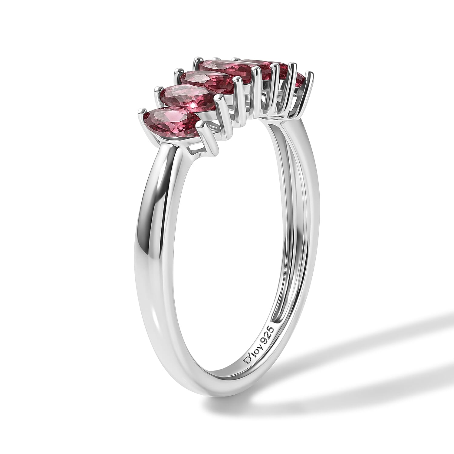 D'Joy Orissa Rose Garnet 0.85 ctw Ring in Rhodium Over Sterling Silver (Size 7.0)