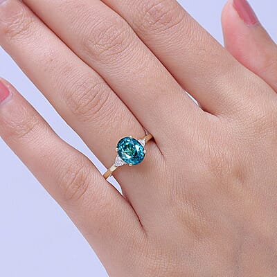 AAA Cambodian Blue Zircon and Luxuriant Lab Grown Diamond E-F VS 4.75 ctw Midnight Ocean Radiance Ring in 10K Yellow Gold (Size 5.0)