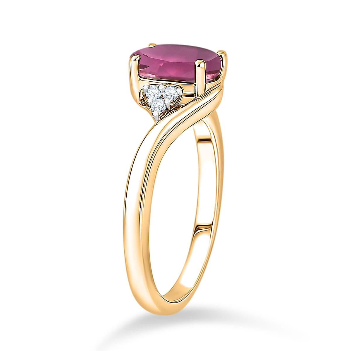 Premium Ouro Fino Rubellite and Diamond I2 2.30 ctw Ring in 10K Yellow Gold (Size 8.0) image number 3