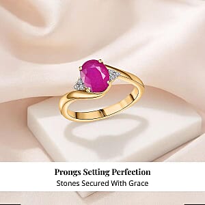 AAAA Mozambique Ruby and Diamond I1 2.70 ctw Ring in 14K Yellow Gold (Size 11.0) 4.20 Grams