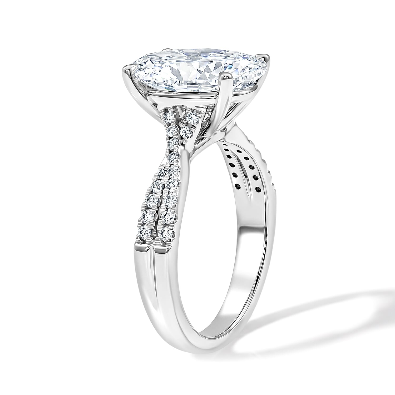 Luxuriant Lab Grown Diamond 4.25 ctw Engagement Ring in 14K White Gold (Size 7.0) 4.55 Grams