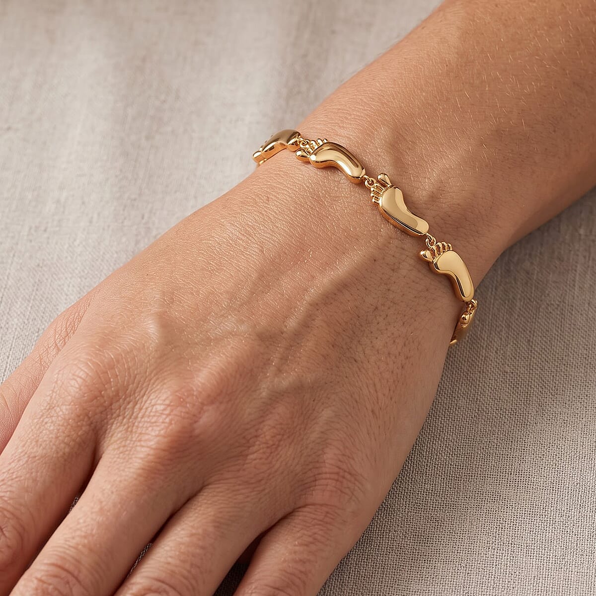 EverTrue Fancy Bracelet in 18K YG Plated Bronze (6.50 In)