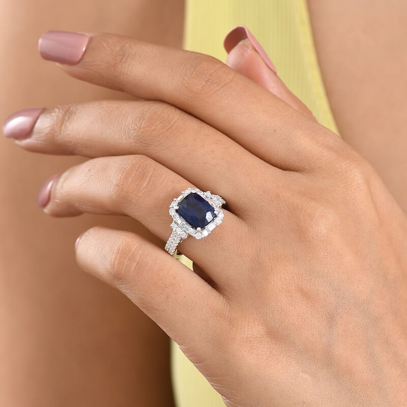 D'Joy Premium Kashmir Kyanite and Moissanite 4.70 ctw Ring in Rhodium Over Sterling Silver (Size 6.0)
