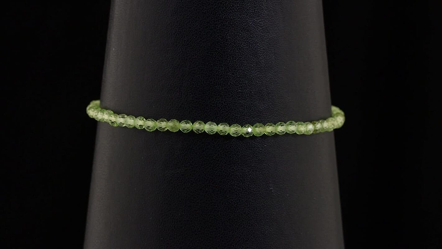 D'Joy Hebei Peridot 10.00 ctw Bracelet in Rhodium Over Sterling Silver (7.25-9.25In)