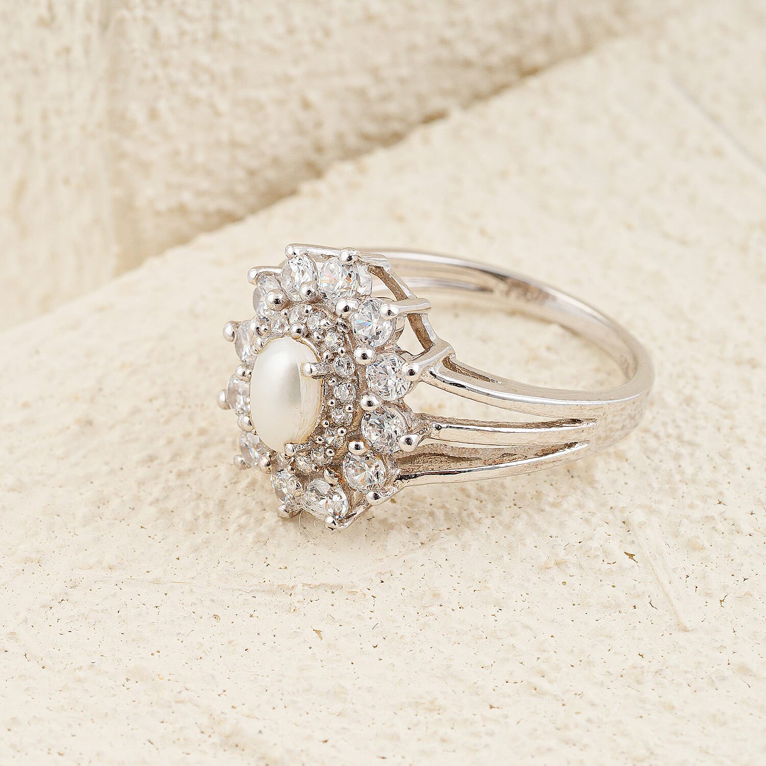 Pearl and Simulated Diamond 1.10 ctw Ring in Sterling Silver (Size 6.0)