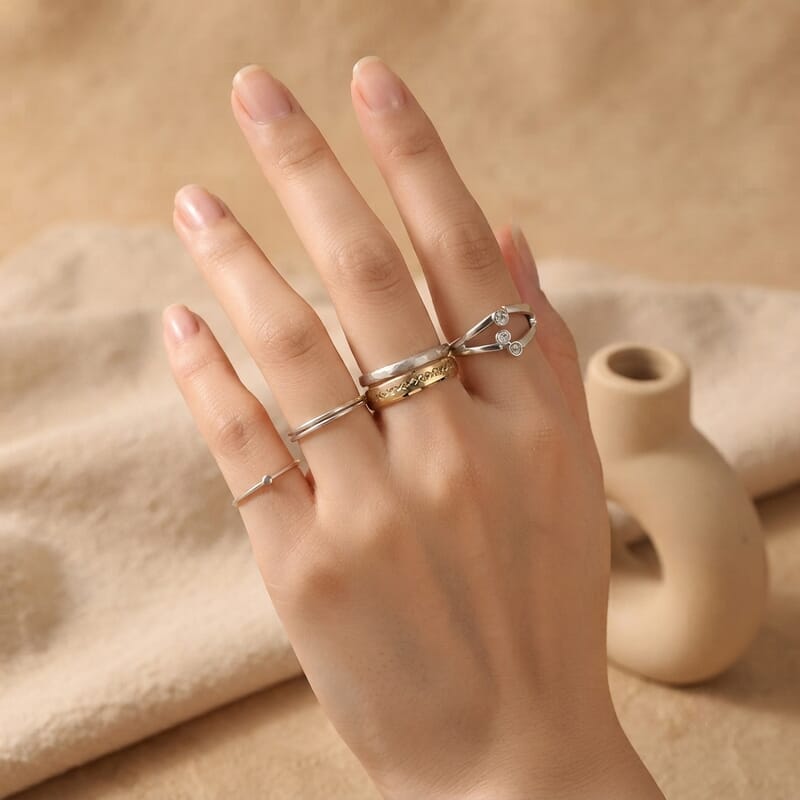 Diamond-cut Band Ring in 10K Yellow Gold (Size 6.0) 1.20 Grams