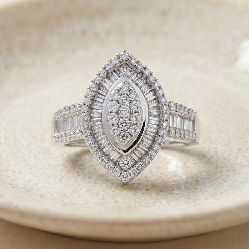 Luxuriant Lab Grown Diamond G-H SI 1.00 ctw Ring in Rhodium Over Sterling Silver (Size 6.0)